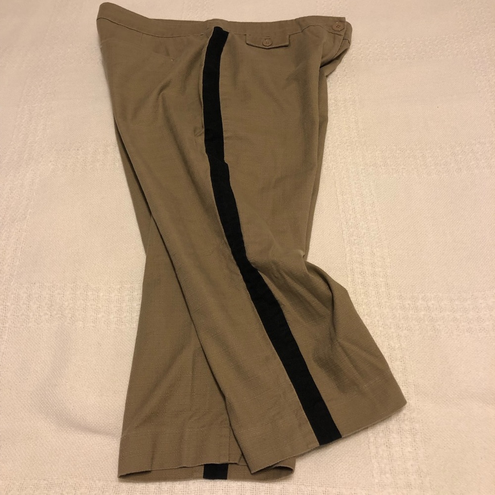 Women’s shorts - Picture 10 of 10